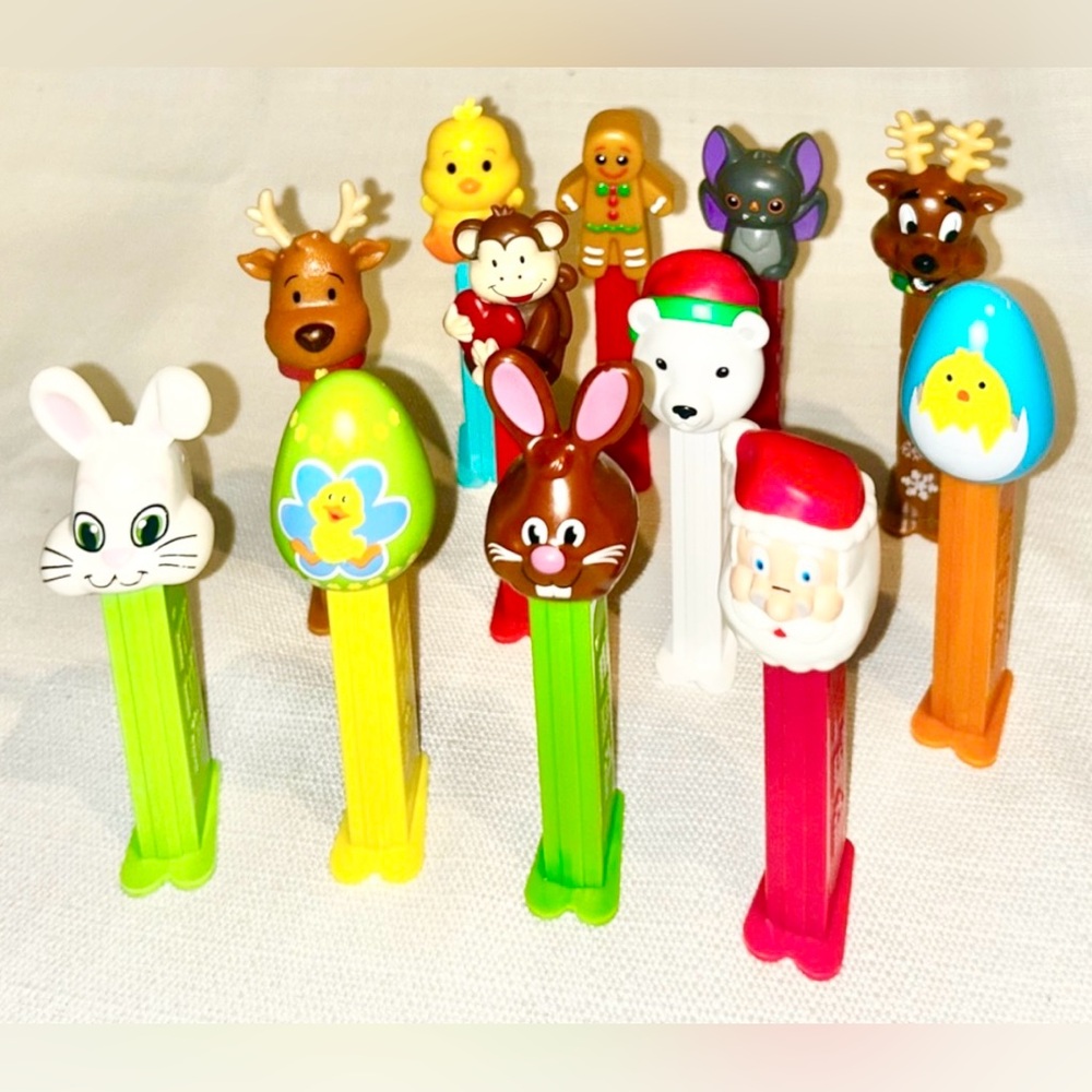 Pez Dispenser mixed lot